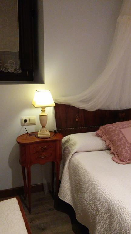Kapel Etxea Maison d'hôtes Urzainqui